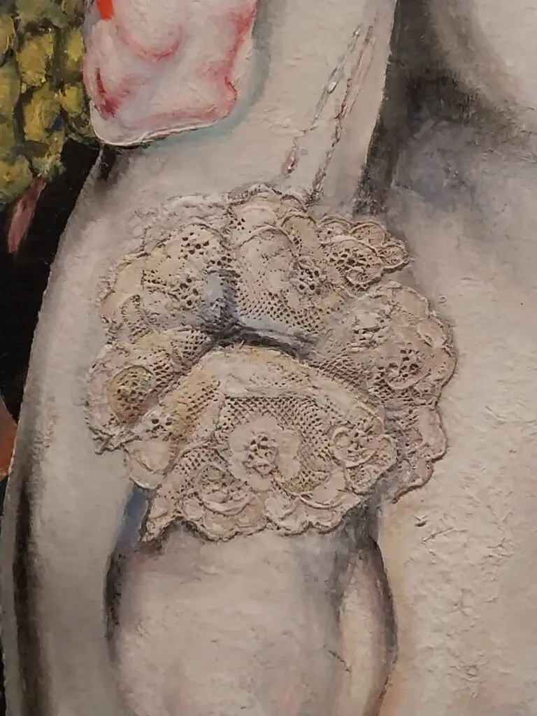 María Blanchard, La comulgante, particolare del pizzo incollato